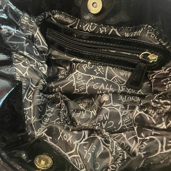 Betsey Johnson Sequin Rose Floral Purse excellent condition. - Picture 11 of 13